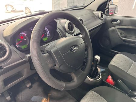Fiesta Hatch SE 1.0 RoCam (Flex)
