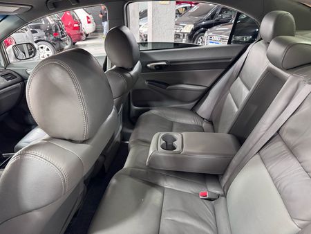 Civic New  LXS 1.8 16V (Aut) (Flex)