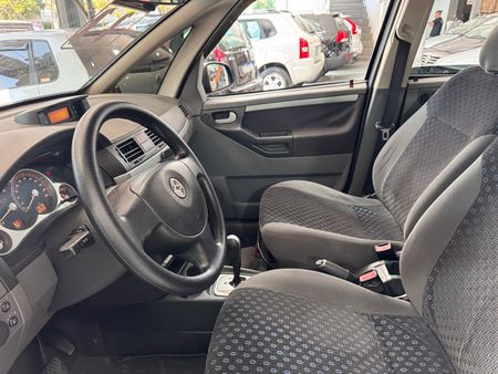 Meriva Premium 1.8 (Flex) (easytronic)