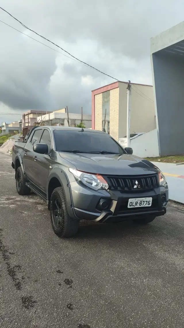 Carro Mitsubishi L200 Triton Sport 2020 Sport 2.4 GLX 4WD