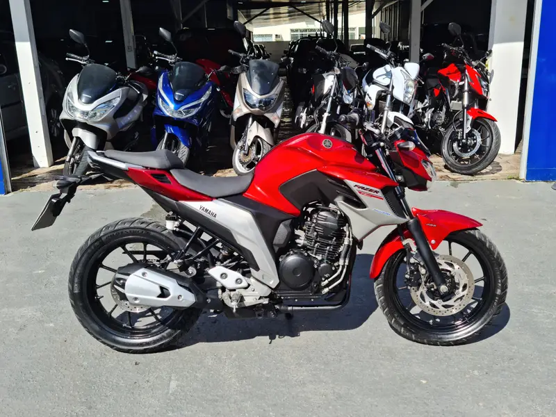 Yamaha Fazer FZ25 ABS