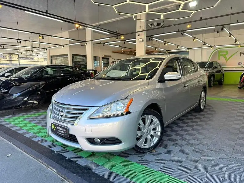 Nissan Sentra SL 2.0 16V CVT (Flex)