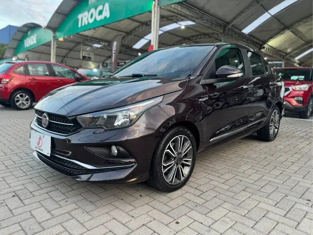 Carro Fiat Cronos 2019 1.8 Precision E.Torq AT6 (Flex)