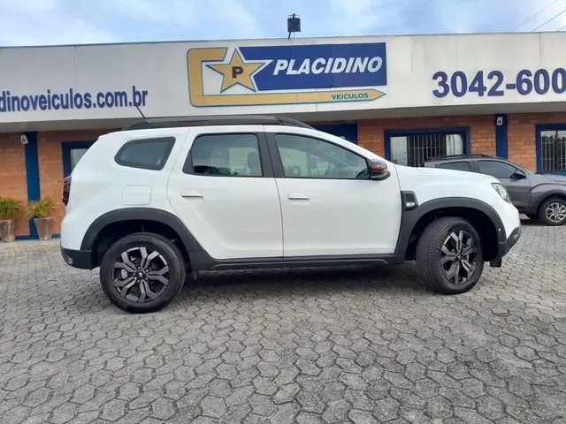 Carro Renault Duster Plus 2025 Iconic 1.3
