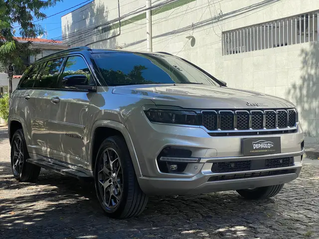 Carro Jeep Commander 2022 Overland TD380 Diesel 4x4 (Aut)