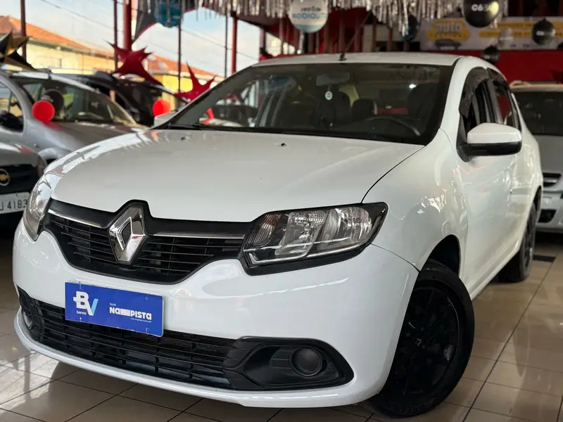 Renault Logan Expression 1.6 8V (flex)