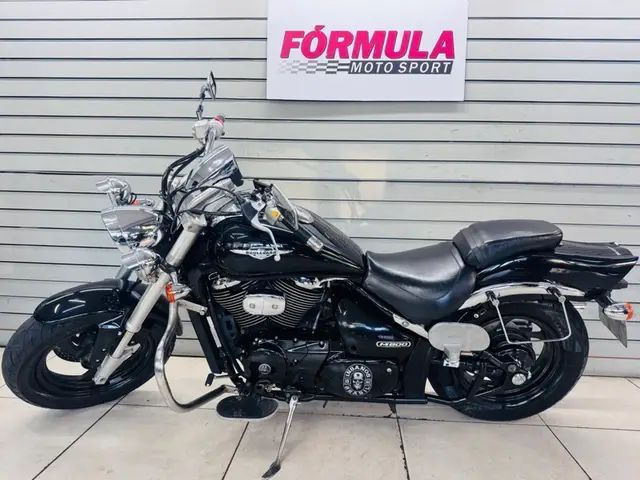 Carro Suzuki Boulevard 2011 M800