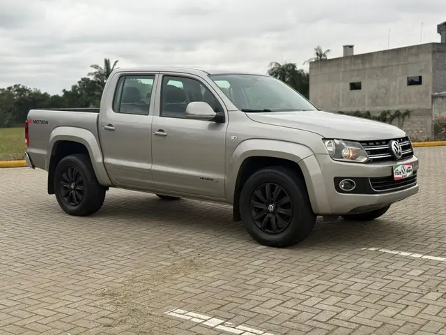 Carro Volkswagen Amarok 2016 2.0 CD 4x4 TDi Highline Ultimate (Aut)