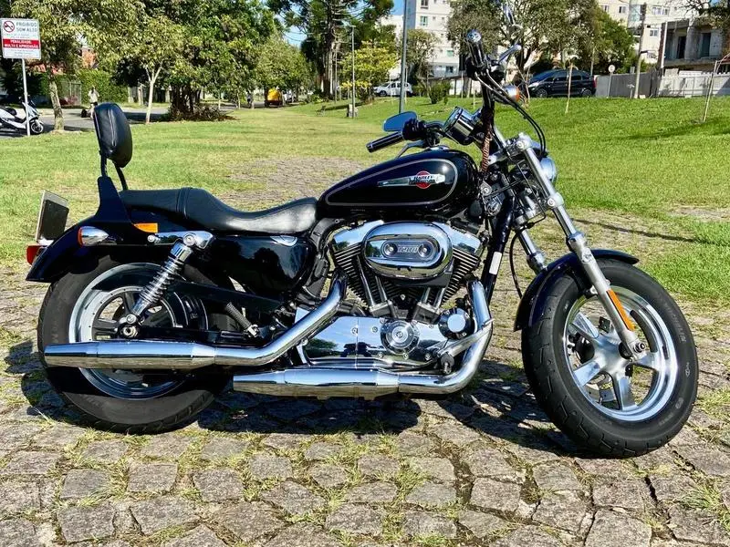 Harley-Davidson XL 1200 CUSTOM