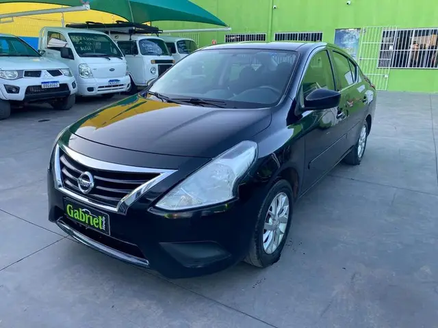 Carro Nissan Versa 2016 1.6 16V SV (Flex)