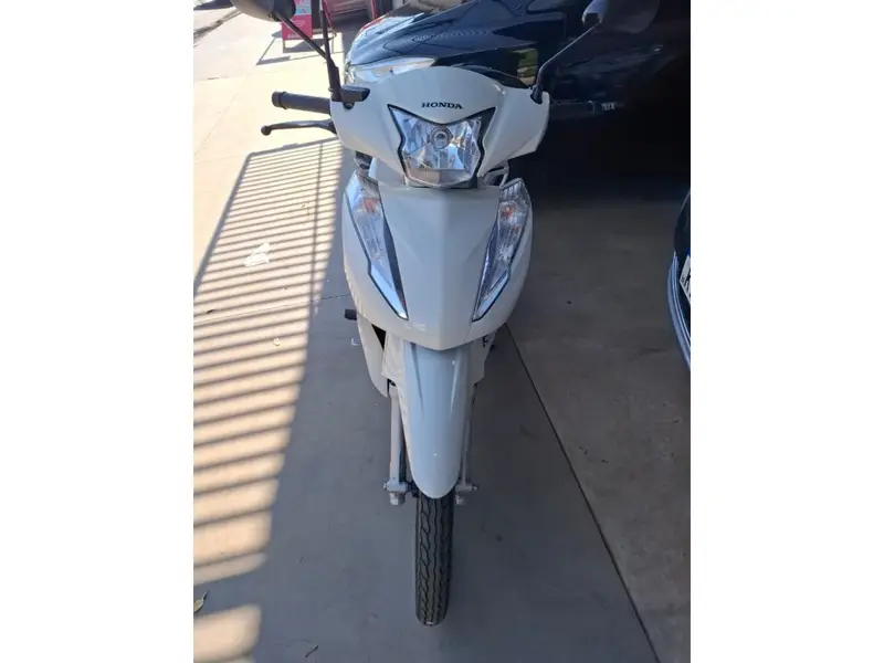 Honda Biz 125i Flex