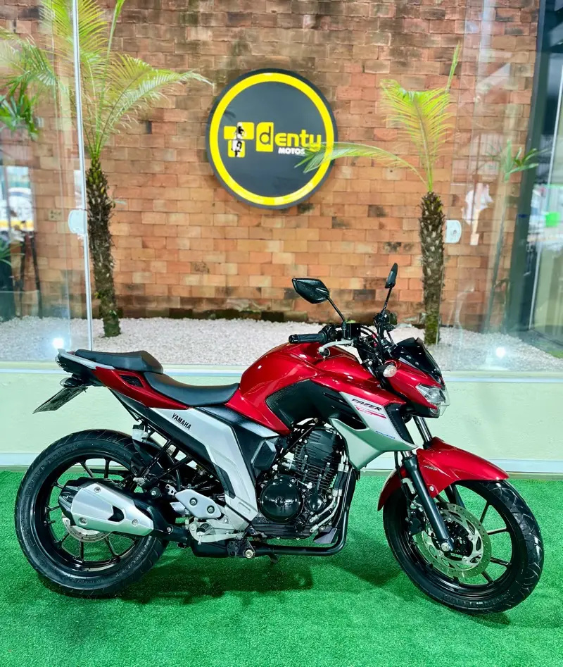 Yamaha Fazer FZ25 ABS
