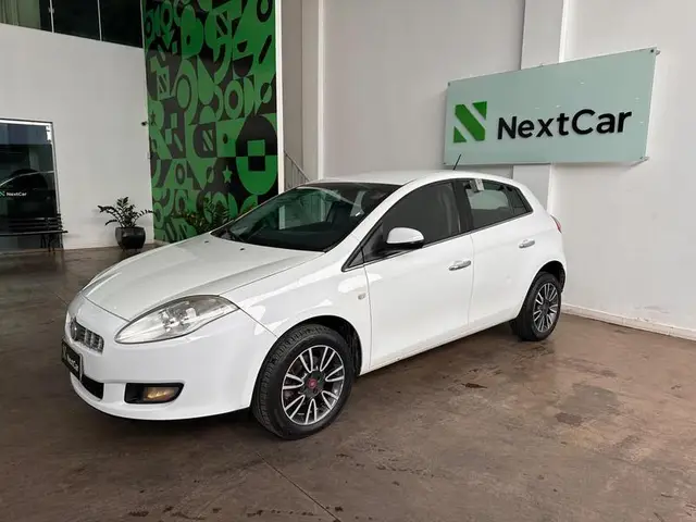 Carro Fiat Bravo 2014 Essence 1.8 16V (Flex)