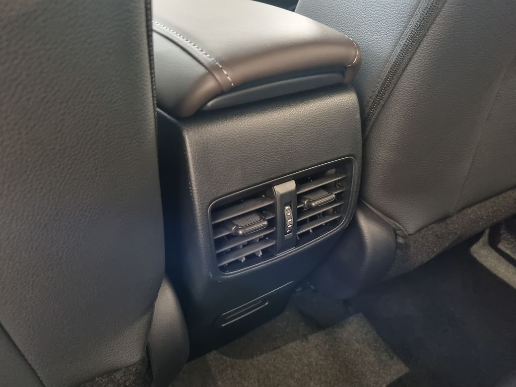 Corolla Cross XRE 2.0