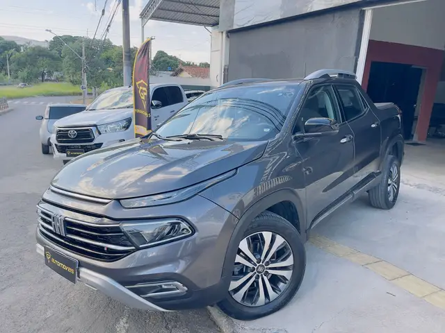Carro Fiat Toro 2022 Volcano 1.3