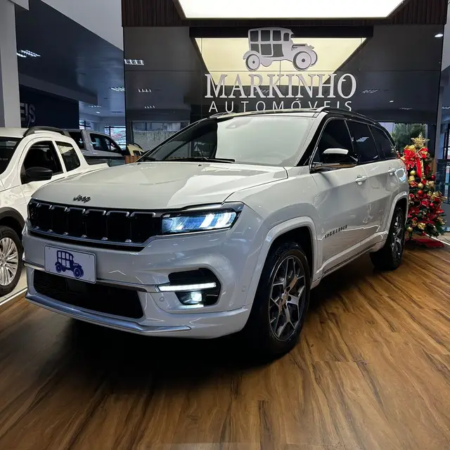 Carro Jeep Commander 2023 Overland 1.3 T270