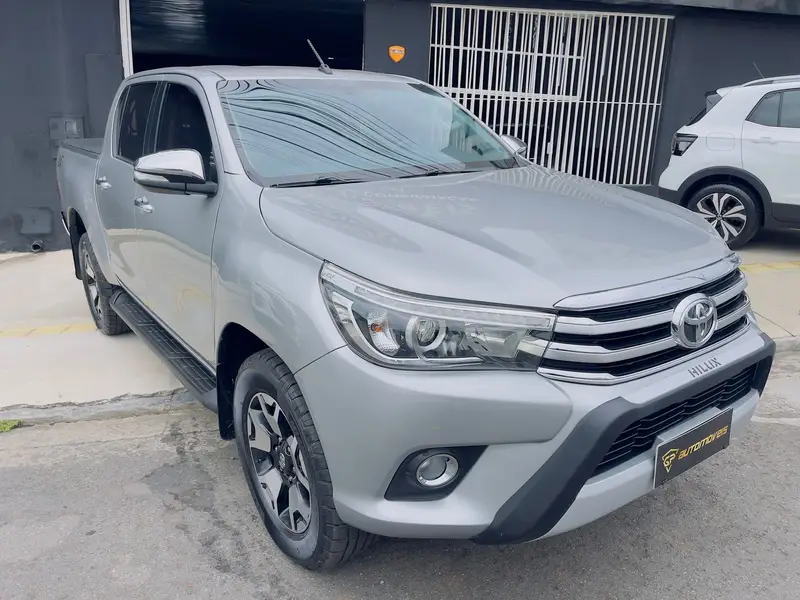 Toyota Hilux 2.8 16v TDI SRV CD 4x4 (Aut)