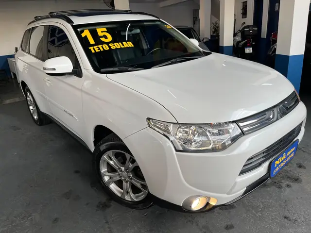 Carro Mitsubishi Outlander 2015 2.0 16V CVT