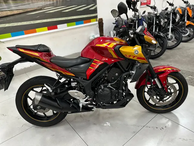 Carro Yamaha MT-03 2022 Homem de Ferro