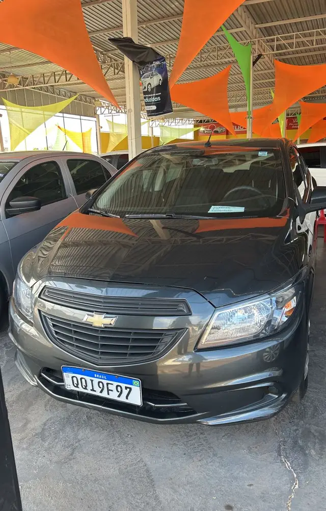Carro Chevrolet Onix 2019 1.0 Joy SPE/4