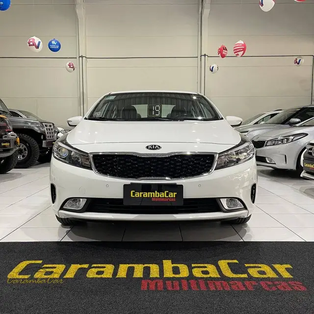Carro Kia Cerato 2019 SX 1.6 (Aut) (Flex)
