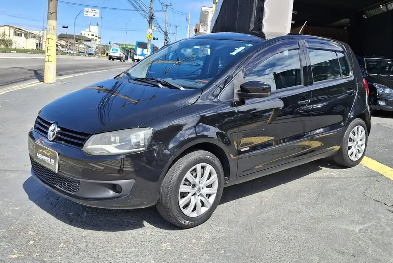 Volkswagen Fox 1.0 8V (Flex) 4p