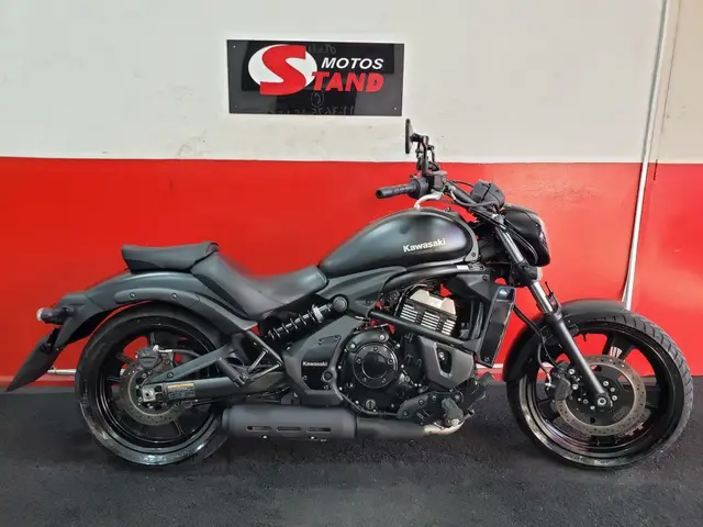 Carro Kawasaki Vulcan 2023 S 650
