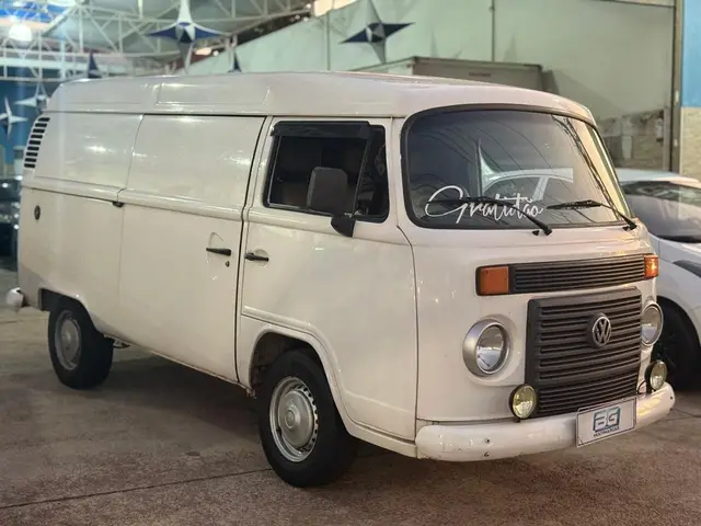 Carro Volkswagen Kombi Furgão 2014 Kombi Furgao 1.4 (Flex)