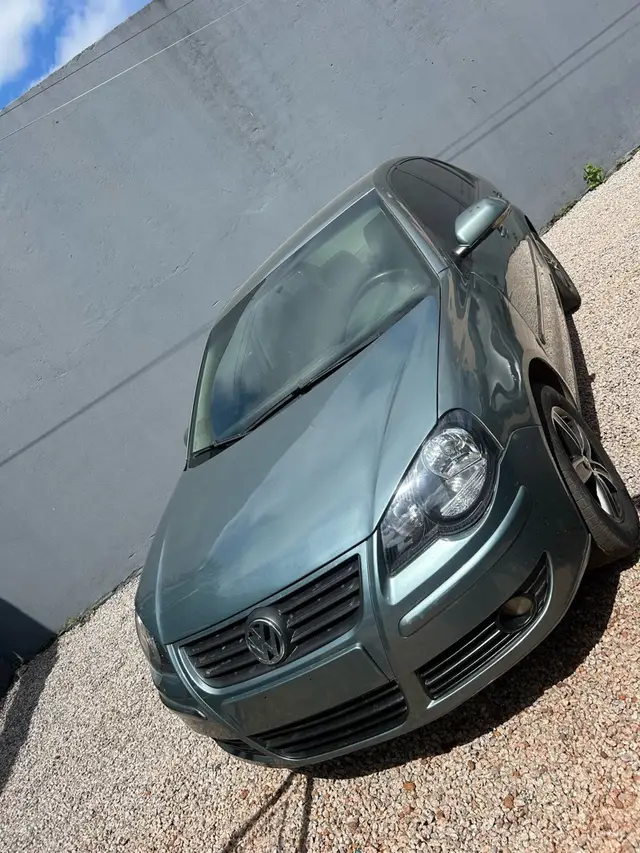 Carro Volkswagen Polo Sedan 2011 Comfortline 1.6 8V I-Motion (Flex) (Aut)