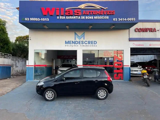 Carro Fiat Palio 2013 Attractive 1.0 8V (Flex)