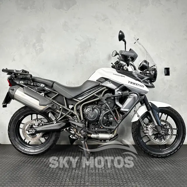 Carro Triumph Tiger 800 2017 800 XR
