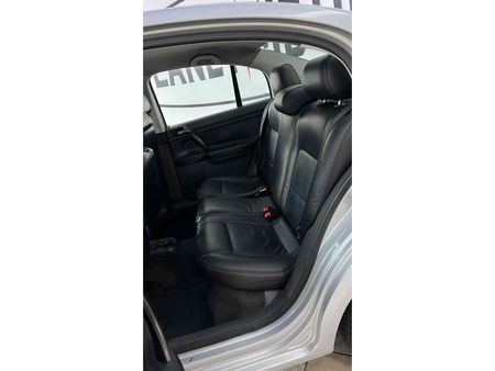 Polo Sedan Comfortline 1.6 8V (Flex)