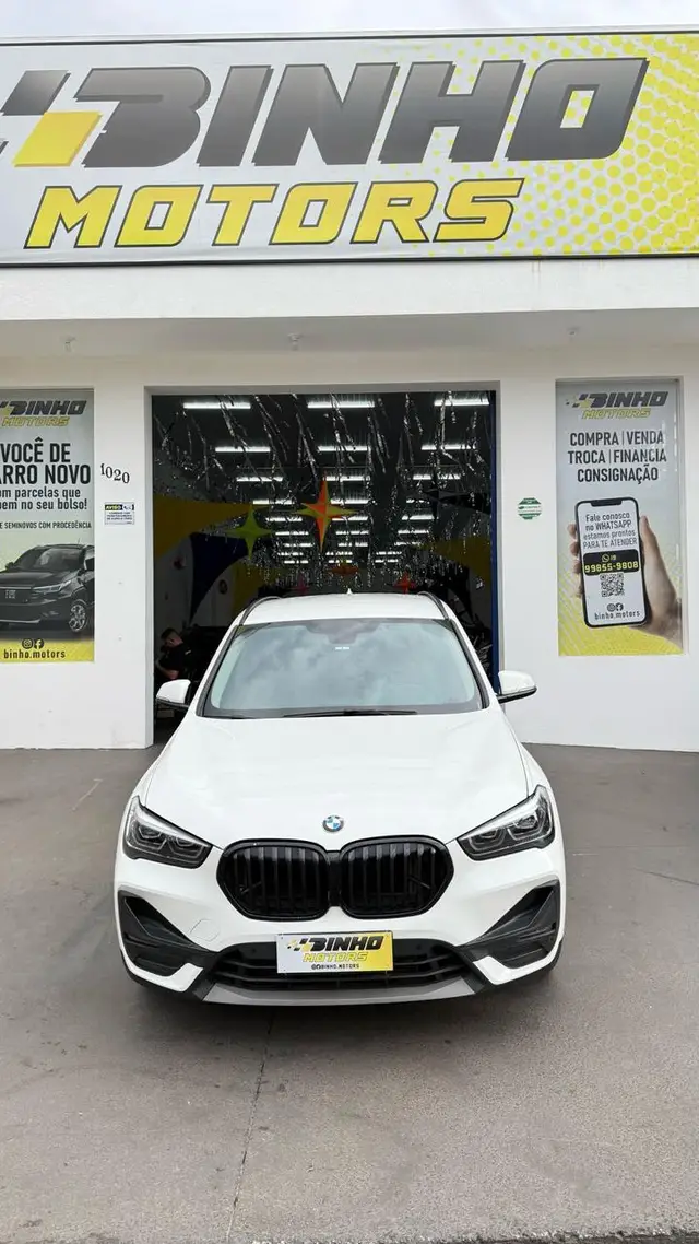 Carro BMW X1 2021 sDrive20i 2.0 Turbo (Aut.)
