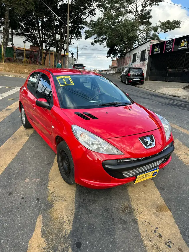 Carro Peugeot 207 2011 XR 1.4 (10 ANOS BRASIL)(Flex) 2p