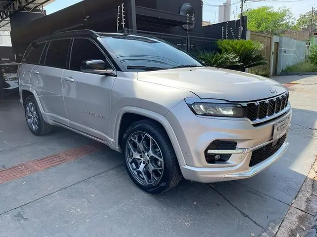 Carro Jeep Commander 2025 Overland 1.3 T270