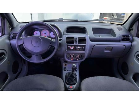 Clio Hatch. Campus 1.0 16V (flex) 4p
