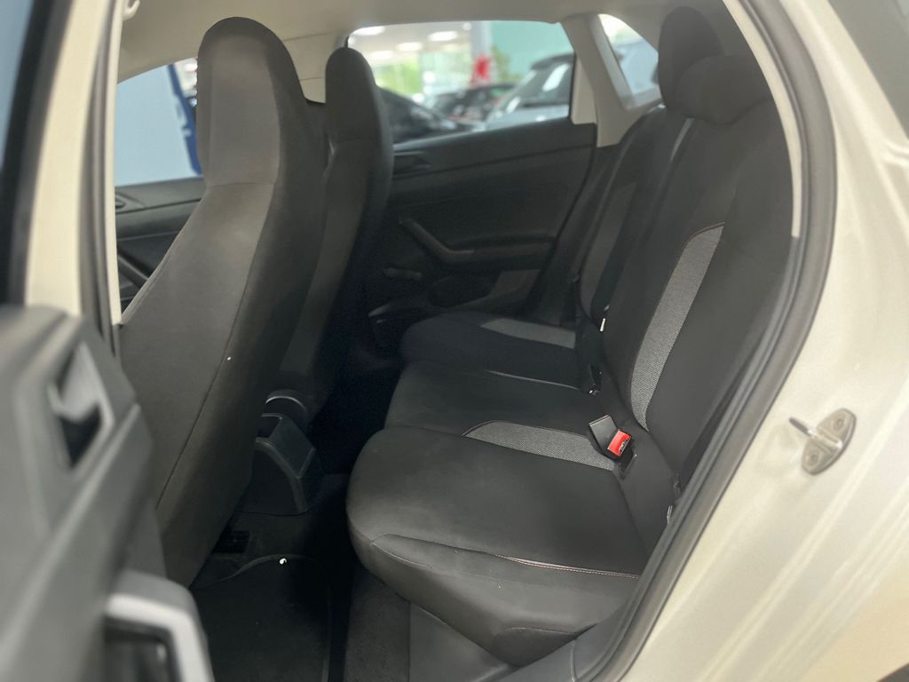 Polo Track 1.0 Flex 12V 5p