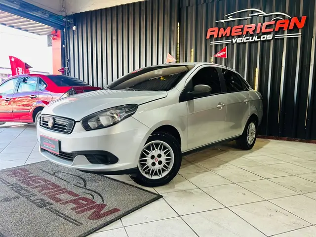 Carro Fiat Grand Siena 2021 Evo Attractive 1.4 8V (Flex)