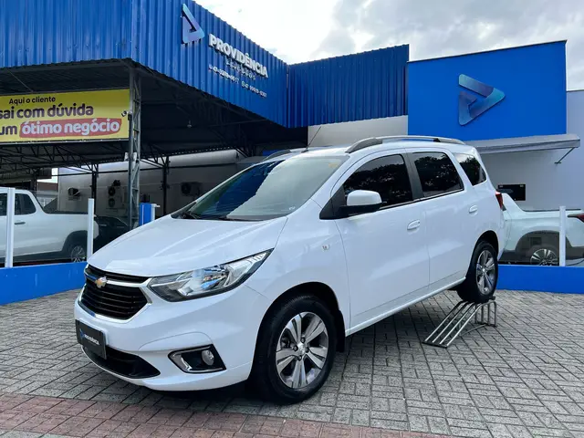 Carro Chevrolet Spin 2023 Premier 1.8 (Aut.)