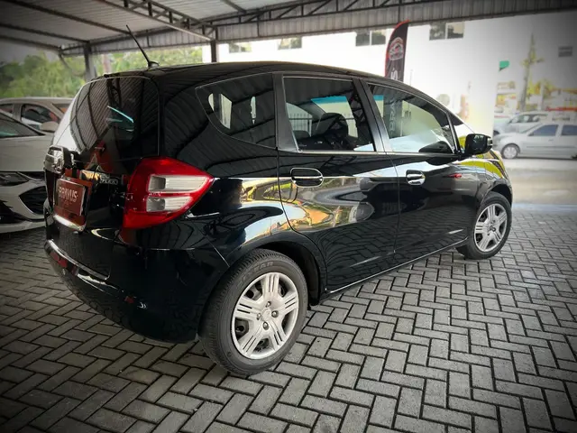 Carro Honda Fit 2011 New  DX 1.4 (Flex)