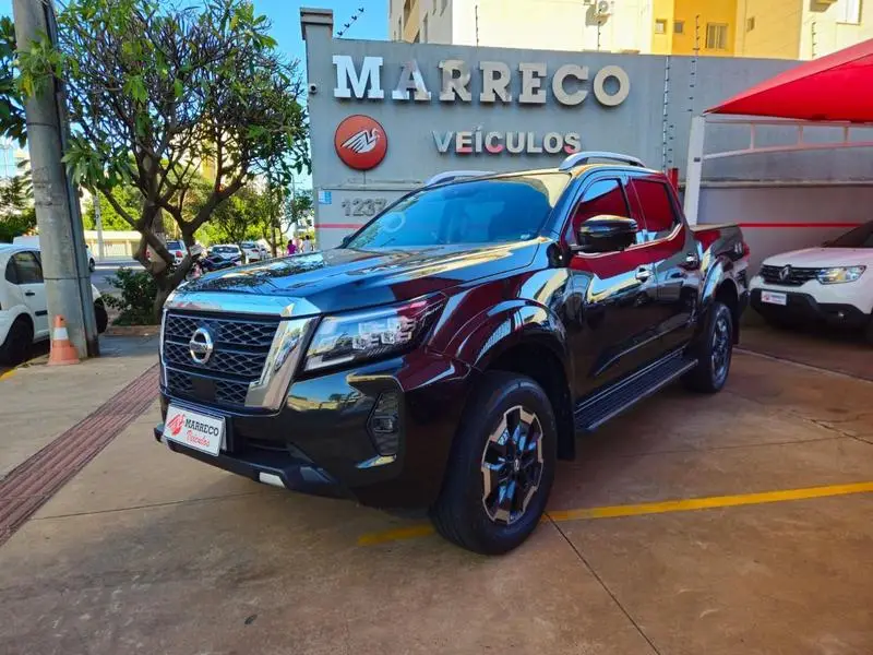 Nissan 2.3 TD CD Platinum 4x4