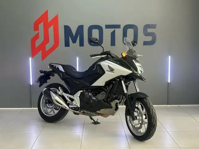 Carro Honda NC 750X 2018 ABS