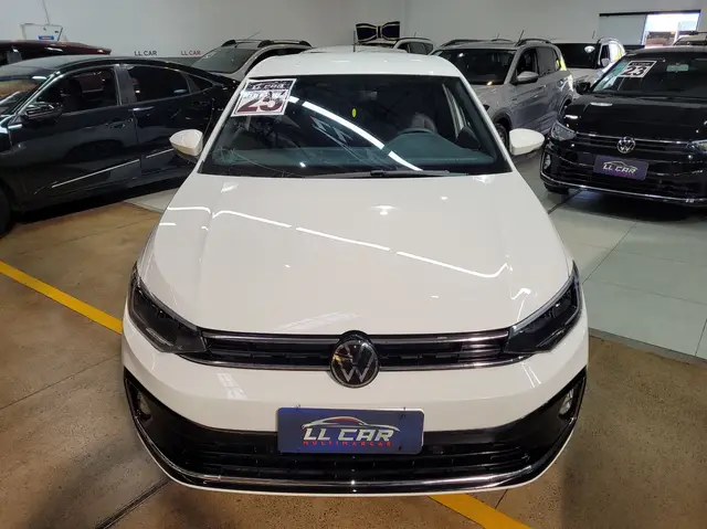 Carro Volkswagen Virtus 2025 Highline 1.0 200 TSI