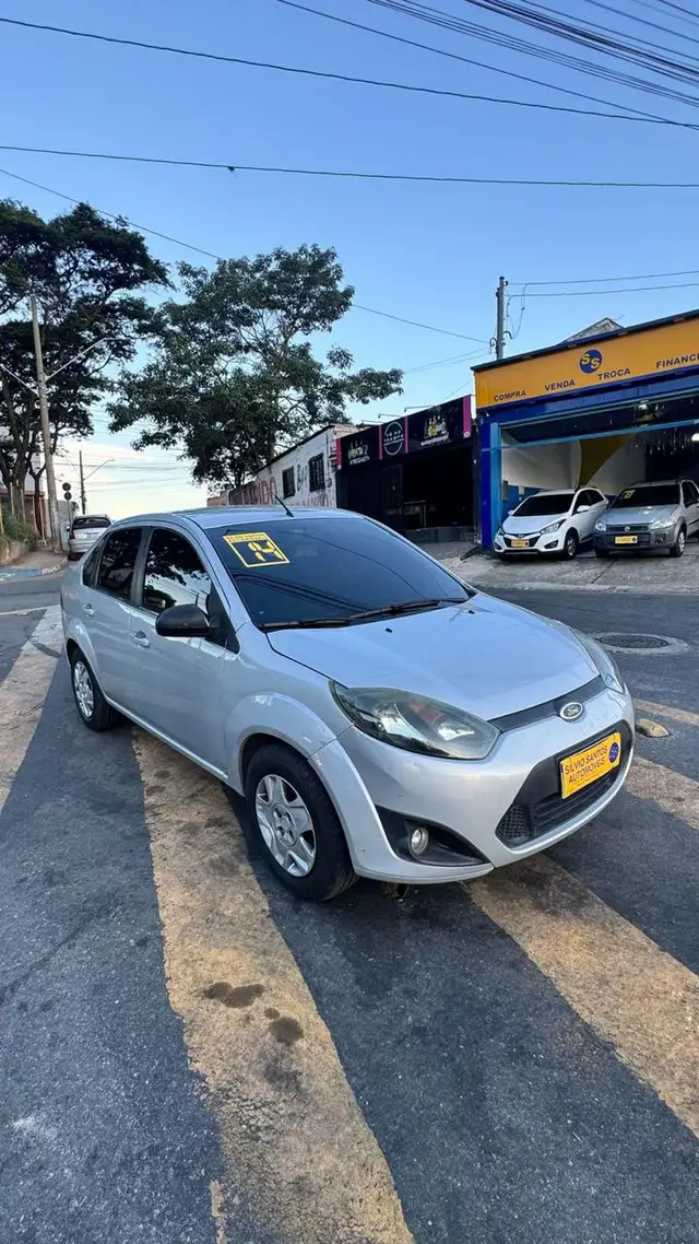 Carro Ford Fiesta Sedan 2014 S 1.0 Rocam (Flex)