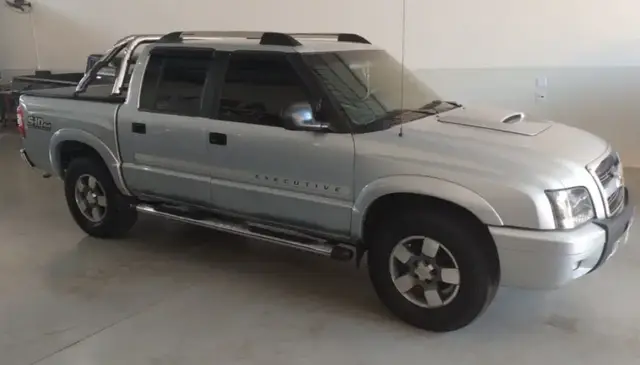 Carro Chevrolet S10 Cabine Dupla 2010 S10 Executive 4x4 2.8 Turbo Electronic (Cab Dupla)