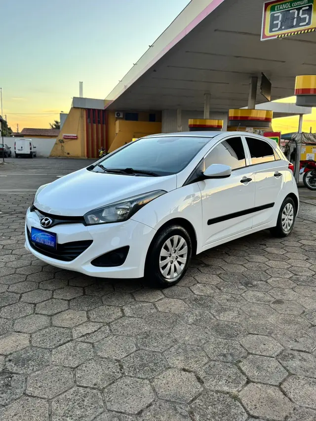 Carro Hyundai HB20 2014 1.0 Comfort Plus (Flex)
