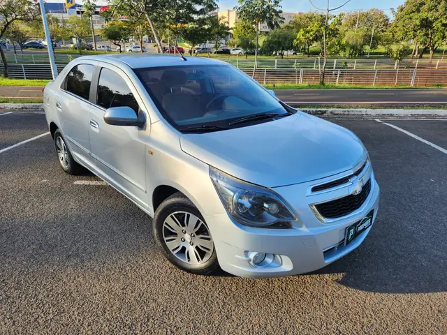 Carro Chevrolet Cobalt 2013 LTZ 1.8 8V (Flex)