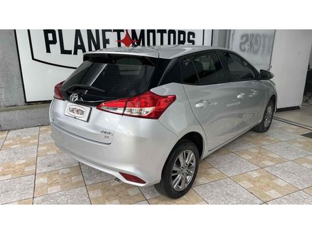 Yaris 1.5 XL Plus Connect CVT (Flex)