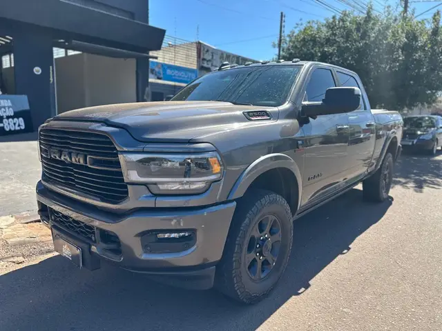 Carro RAM 2500 2022 Ram 2500 CD 6.7 4X4 Laramie