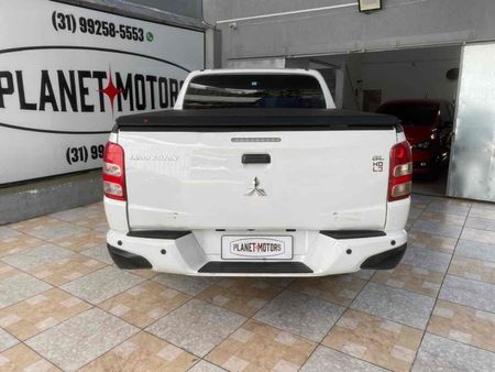 L200 Triton Sport GLS 2.4